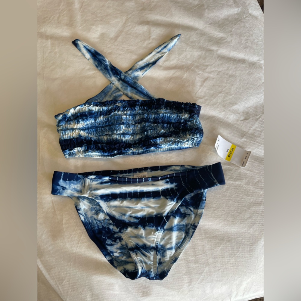 NWT Lucky Brand tie dye bandeau ruffle bikini set